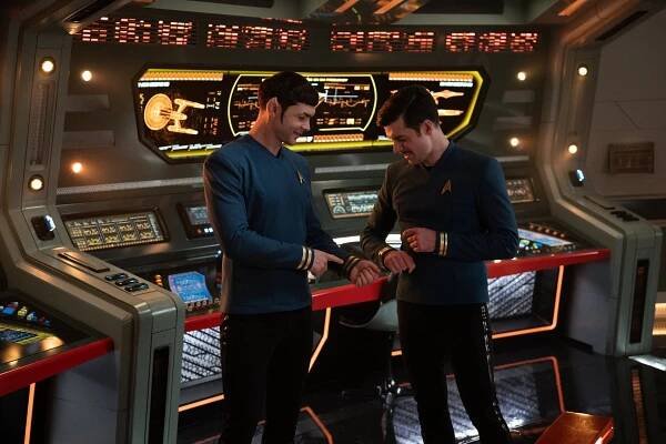Star Trek: Podivné nové světy - Kvalita milosrdenství - Z natáčení - Ethan Peck, Dan Jeannotte