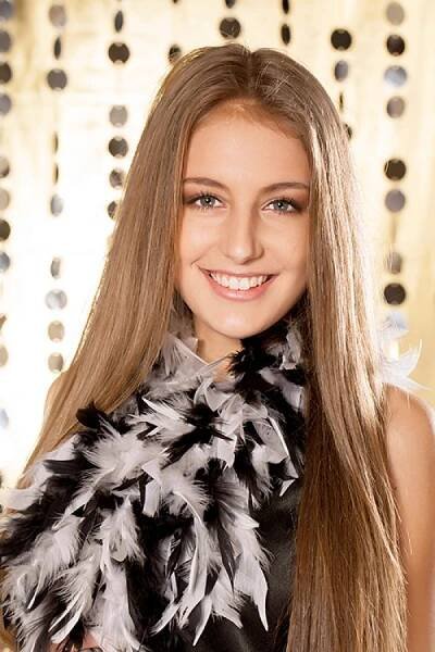 MISS RENETA