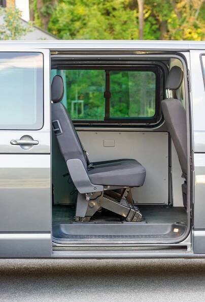 Made in Czech! Jednoduchá vestavba, která udělá z vašeho Transporteru víkendovou záležitost