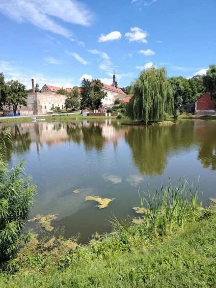Ubytování Uherčice u Znojma, Penzion Zámeček - Jižní Morava zámeček, 4550