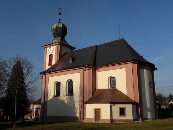 Roztoky u Jilemnice, kostel sv. Filipa a Jakuba