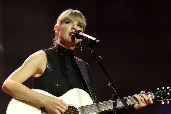 Taylor Swift themed-cruise sets sail almost one year after announcement