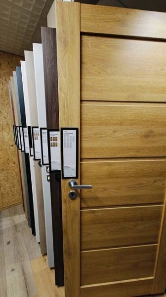 Expozice dveří v našem studiu - Interiérové studio EVANS - Baška