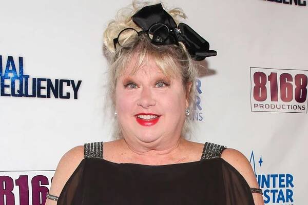 'SNL' Alum Victoria Jackson Says She’s Not ‘Afraid’ of Her Inoperable Cancer: ‘I’ve Had a Fantastic Life’ (Exclusive)