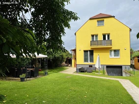 Prodej  rodinného domu 185 m², pozemek 574 m², Chrášťany, okres Praha-západ