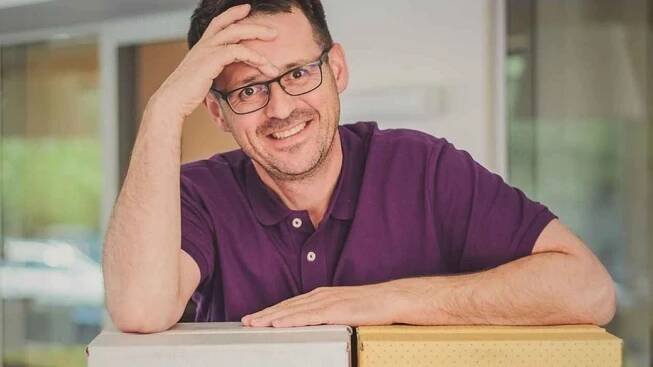 Hudební nástroj Carton Cajon unese hodně lidské radosti, říká Jan Lála