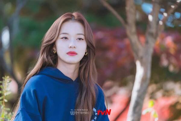 Do-hyeon Shin - Eoneu Nal Uri Jib Hyeongwaeuro Myeolmangyi Deuleowassda - Fotosky