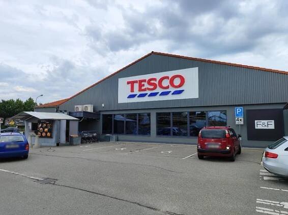 Tesco Supermarket foto 3