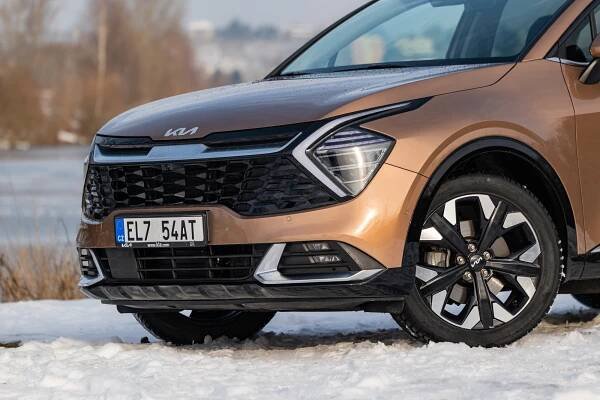 Hybridní Kia Sportage nabízí nízkou spotřebu, i když není pro každého