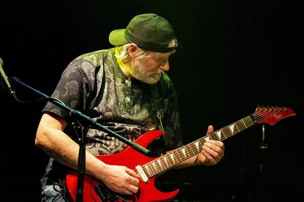 PROGRES 2 - 20. 3. 2023, Praha, Lucerna Music Bar | Spark Rock Magazine