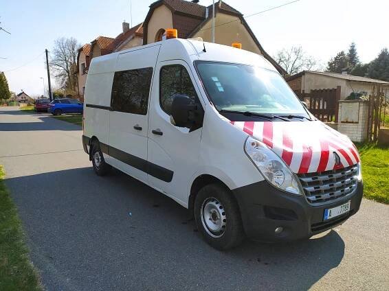 Pojízdná dílna s vestavbou RENAULT MASTER L2H2 2013 - Praha - východ