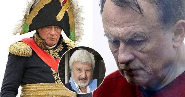Šílený profesor od Slavkova rozsekal milenku: Proč se chtěl zabít v kostýmu Napoleona? Je to jasné, říká...