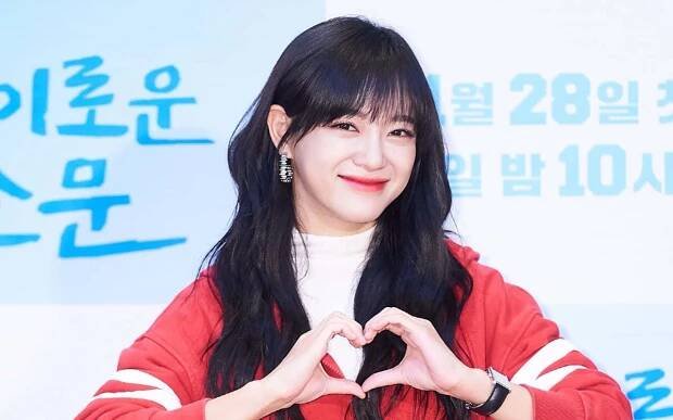Thrilling Moments in Uncanny Counter with Kim Se-Jeong Wallpaper