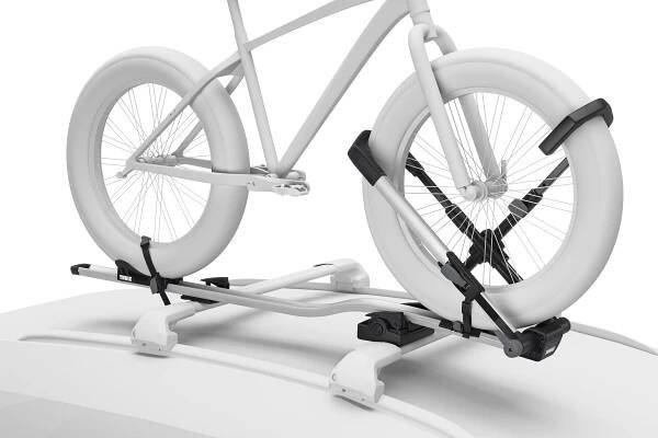 Thule UpRide 599 Fatbike adapter in use on car