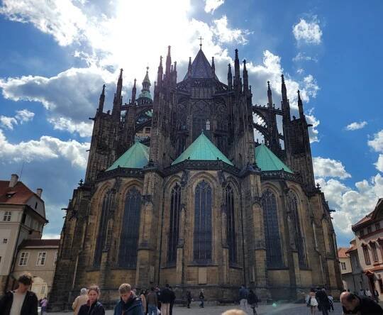 Praha stověžatá