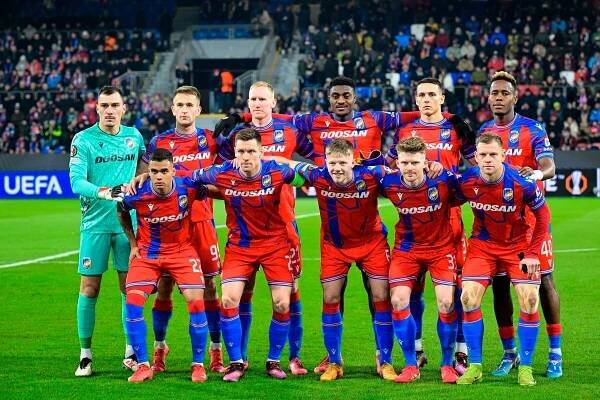 Páteční los osmifinále Evropské ligy: losování play-off DNES online i v TV