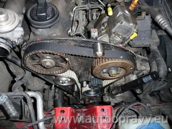 Výměna rozvodů a vodní pumpy – Octavia I TDI 81kW - www.autoopravy.eu