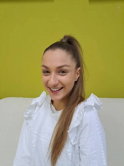 Karin Kočišová – Gymnázium Cyrila Daxnera