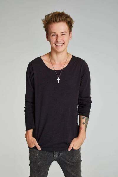 Tvoje tvář má známý hlas - Vojtěch Drahokoupil - GALERIE: Účastníci páté řady show Tvoje tvář má známý hlas (4/7)