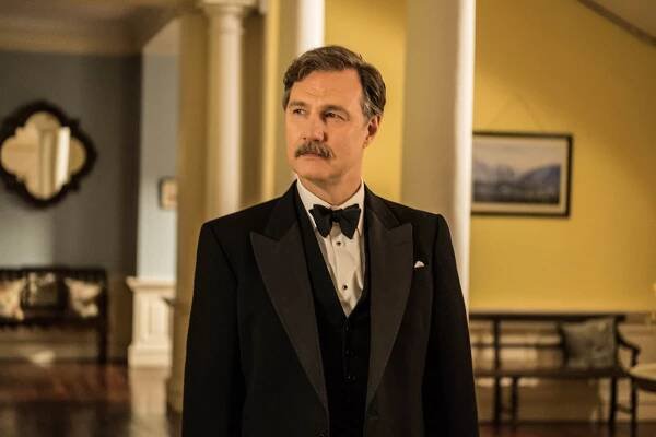 Sevření Singapuru - The Singapore Grip - Z filmu - David Morrissey