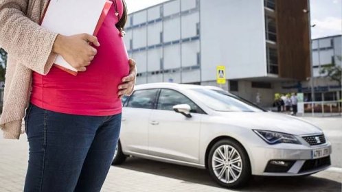 Jak řídit v těhotenství? Vždy s pásy a airbagy