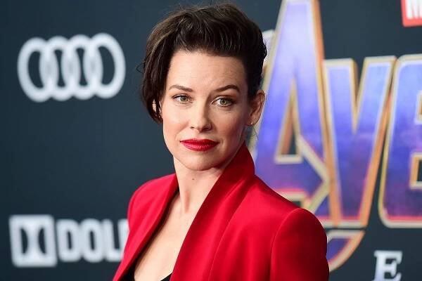 33 Facts About Evangeline Lilly