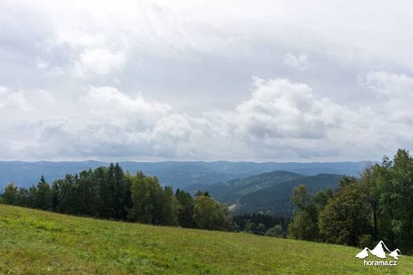 Podzimní putování se stanem po hřebenech Javorníků a Vsetínských vrchů | Horama