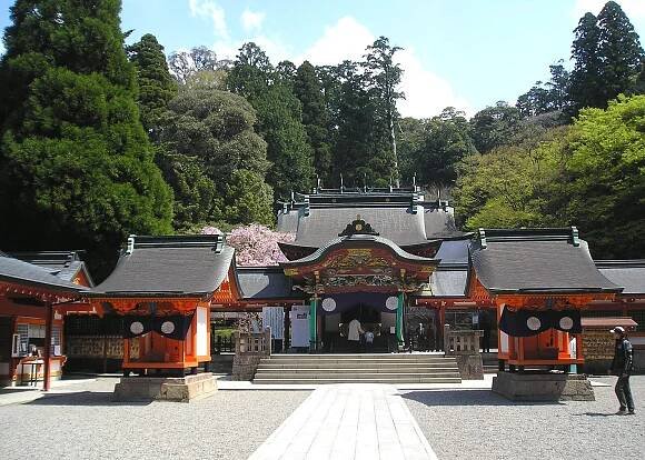 Soubor:Kirishimashrine.jpg