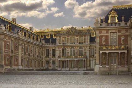 Let’s visit the Palace of Versailles without going to Versailles - Castellissim