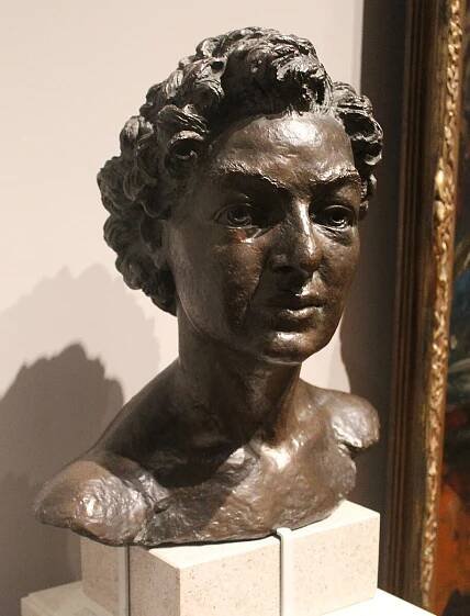 P. L. Travers - Wikipedia