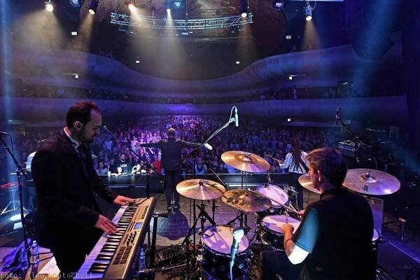 FOTO: Electro Deluxe v Sonu potřetí obhájili svou pozici na brněnské hudební scéně