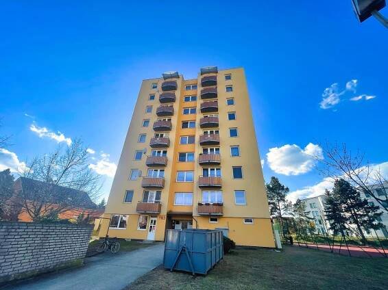 Prodej bytu 4 + 1 v osobním vlastnictví 83 m2, Táboritská, Třeboň | Reality.iDNES.cz 