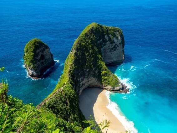 MALAJSIE, SINGAPUR A KRÁSY BALI - INDONÉSIE - POZNÁVACÍ ZÁJEZDY | ultra-last-minute.cz - zájezdy