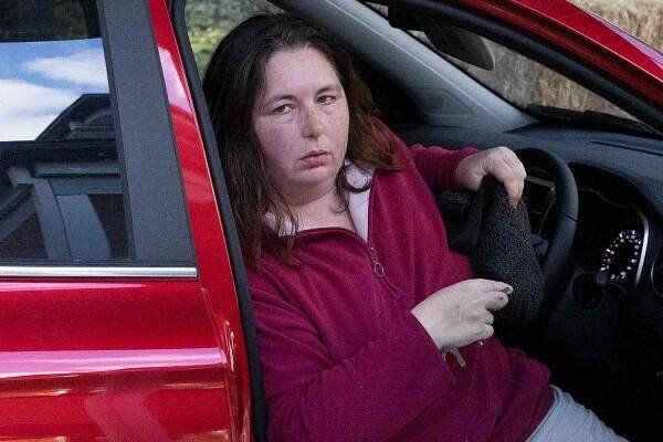 Woman Accused of Killing 3 with Poisonous Mushrooms Hid 'Powdered Mushrooms' in Her Kids' Food, Witnesses Testify