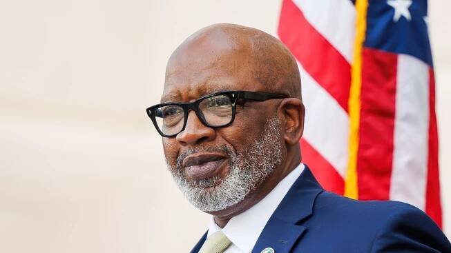 Ken Welch to move forward with municipal electric RFP, suggests 10-year agreement with Duke