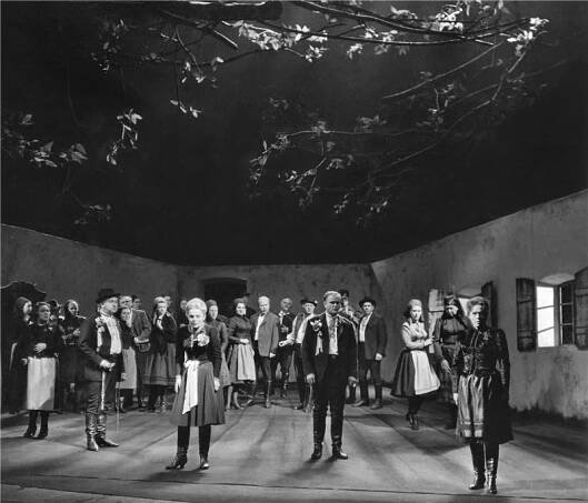 Její pastorkyňa - 30.05.1969, Eva Zikmundová (Jenůfa), Ivo Žídek (Laca), Alena Míková (Kostelnička) Foto: Jaromír Svoboda