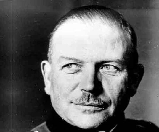 Heinz Guderian Biography - Facts, Childhood, Family Life & Achievements