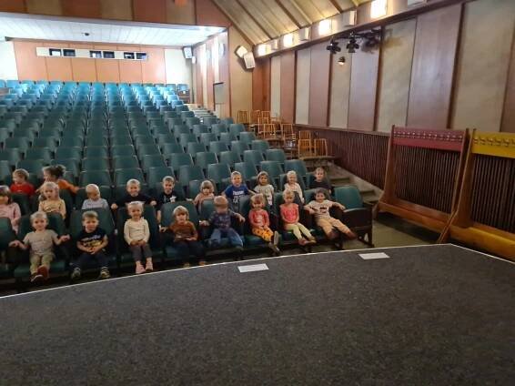 KINO RETROSTAR POLANKA NAD ODROU- PÁSMO ČESKÝCH POHÁDEK | Mateřská škola Stará Bělá, příspěvková organizace | Mateřská škola