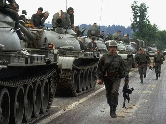 Před 25 lety začala válka v Bosně, zemřely stovky tisíc lidí
