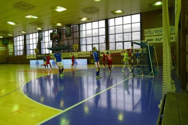 Chrudim rozhodla třetí zápas hned v úvodu - SK SLAVIA PRAHA FUTSAL