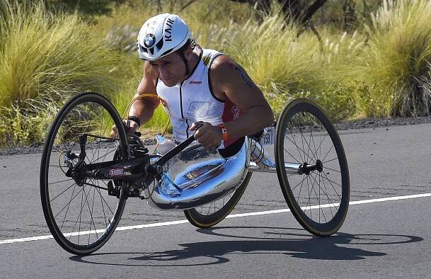 Zanardi se po čtvrté operaci hlavy uspokojivě zotavuje