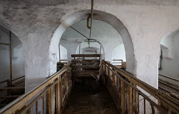 Statek Uhersko | Lokace | East Bohemia Film Office
