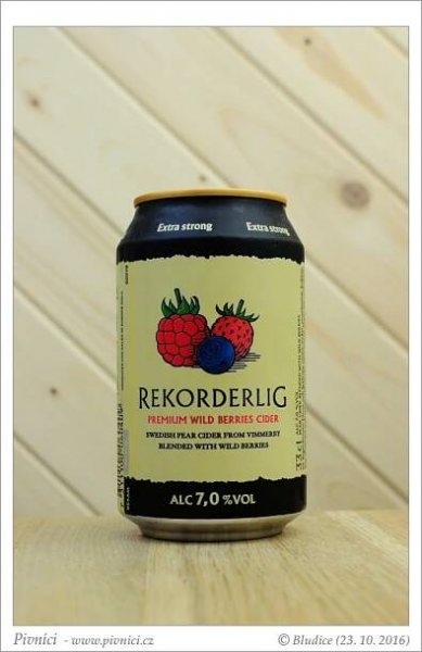 Rekorderlig Wild Berries Cider - Pivníci.cz