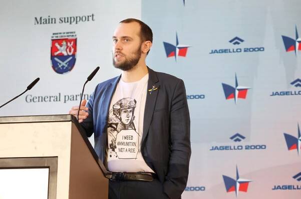 Tomáš Kopečný, náměstek pro řízení sekce průmyslové spolupráce MO na konferenci Naše bezpečnost není samozřejmost