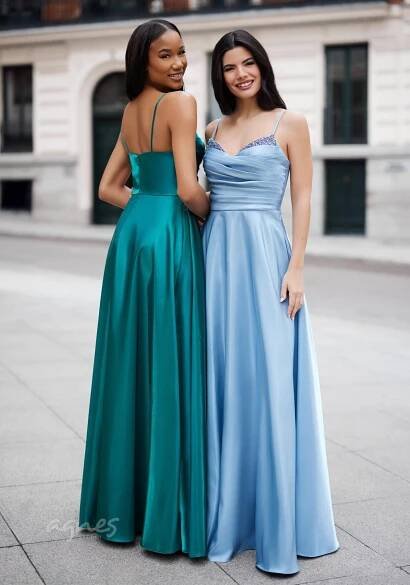 Studioagnes_vecerni-spolecenske_saty-na-maturitni-ples_tanecni_prodlouzena_imatrikulace_stuzkovana_1059_Shining Ashley Blue_modre_3