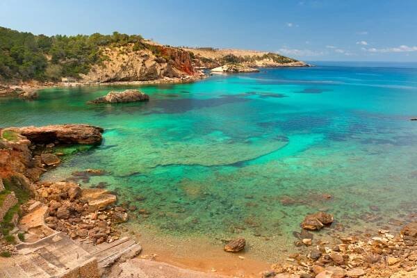 The Best Bars, Clubs and events in Ibiza - The ROAM App