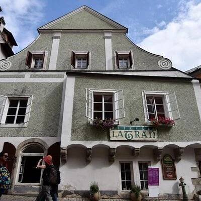 PAPA'S LIVING RESTAURANT, Cesky Krumlov - Menu, Prices & Restaurant Reviews - Tripadvisor