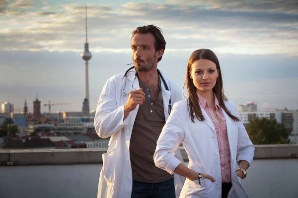 Schmidt - Chaos auf Rezept - Promo - Lucas Gregorowicz, Julia Hartmann