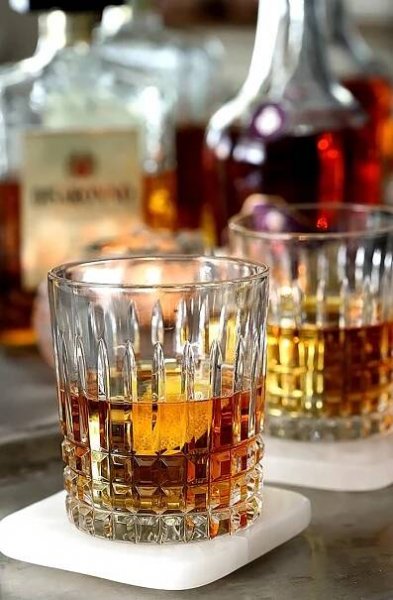 French Connection Cocktail – Cognac and Amaretto