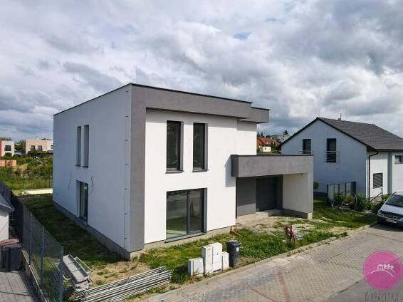 Prodej novostavby rodinného domu na ulici Americká v Olomouci, 13 900 000 Kč